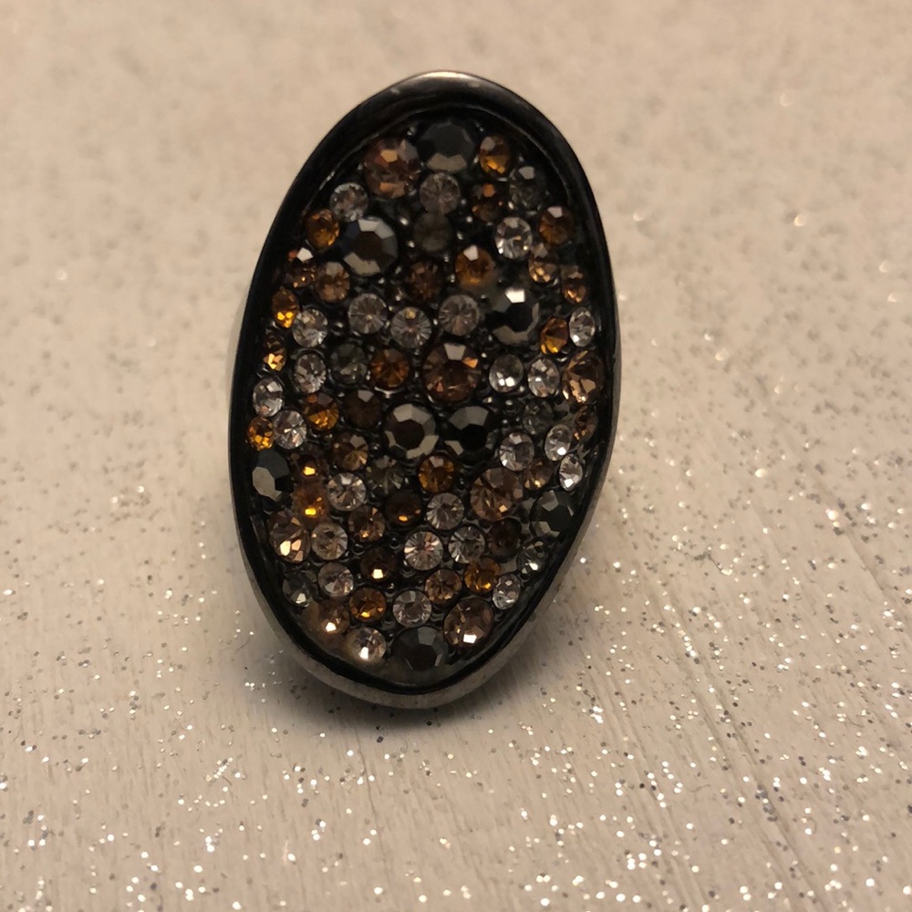 Lia Sophia ring size 7.5 - Picture 2 of 4